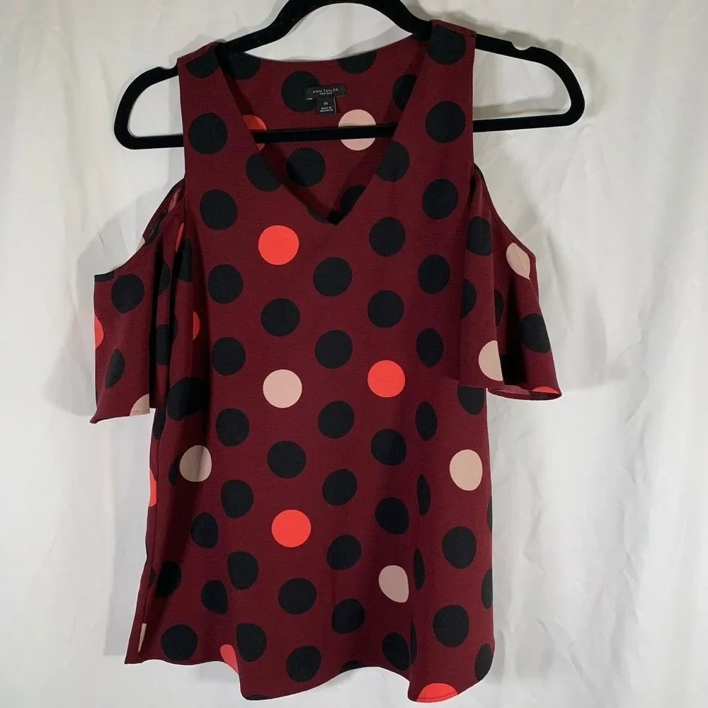 Ann Taylor Blouse Women’s XS Red Polka Dot Cold Shoulder V-neck Top